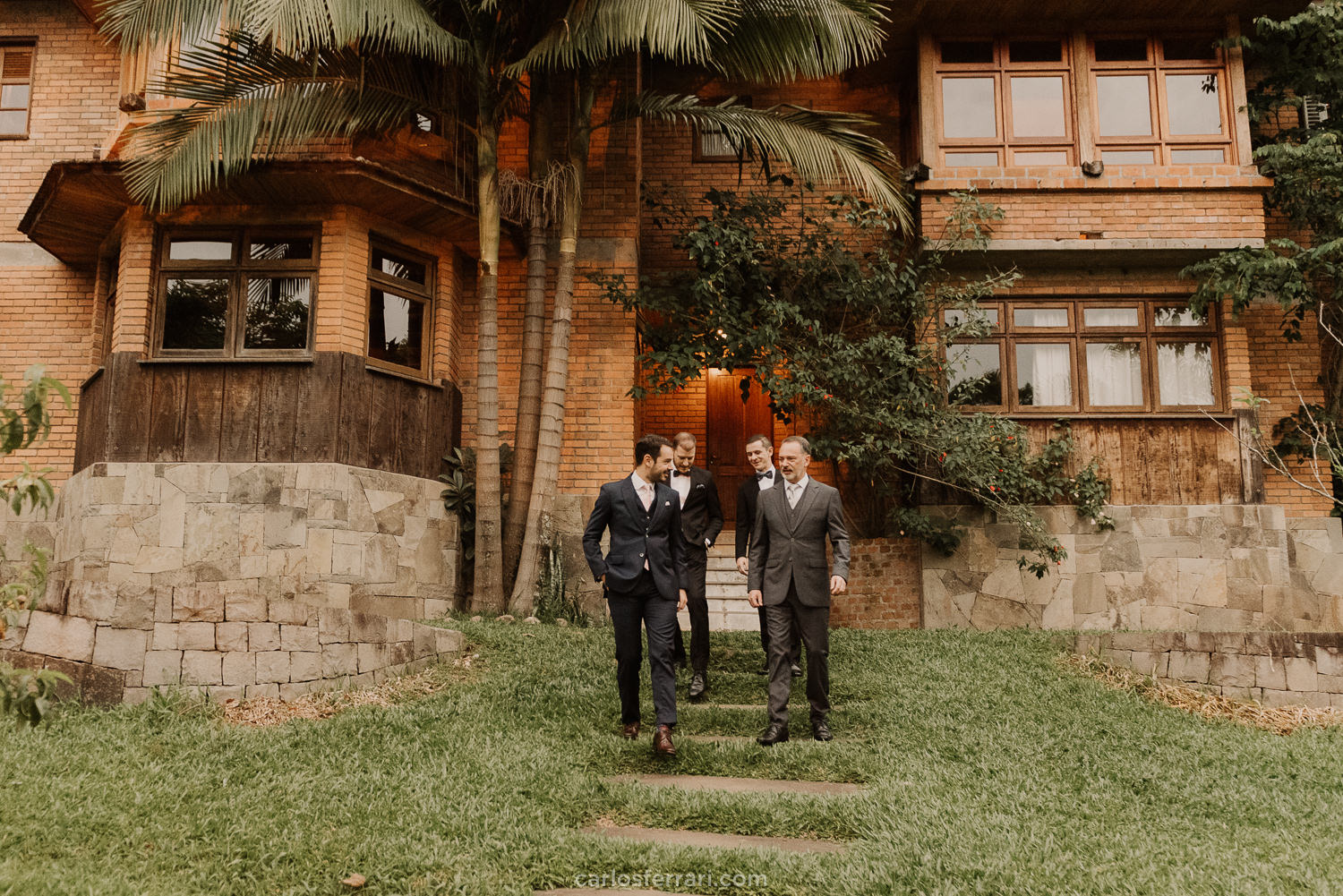 carlosferrari-fotografia-casamento-ao-ar-livre-pousada-villa-tuiuty-daniel-e-marina-bento-goncalves-serra-gaucha-vale-dos-vinhedos-rs_77