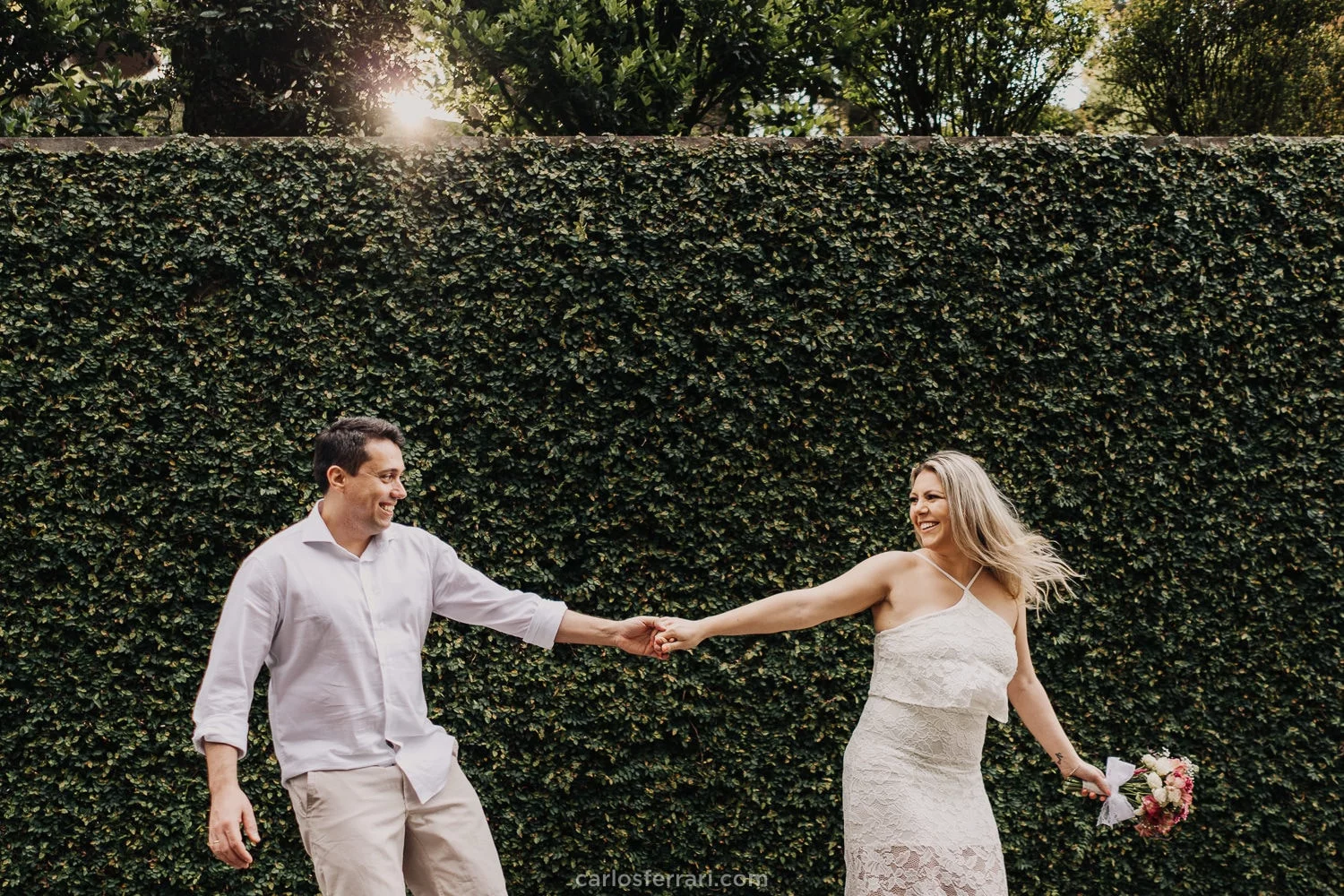 carlosferrari-fotografia-ensaio-pre-casamento-gramado-serragaucha-dienifer-e-pedro-lago-negro-fotografo-em-gramado_12