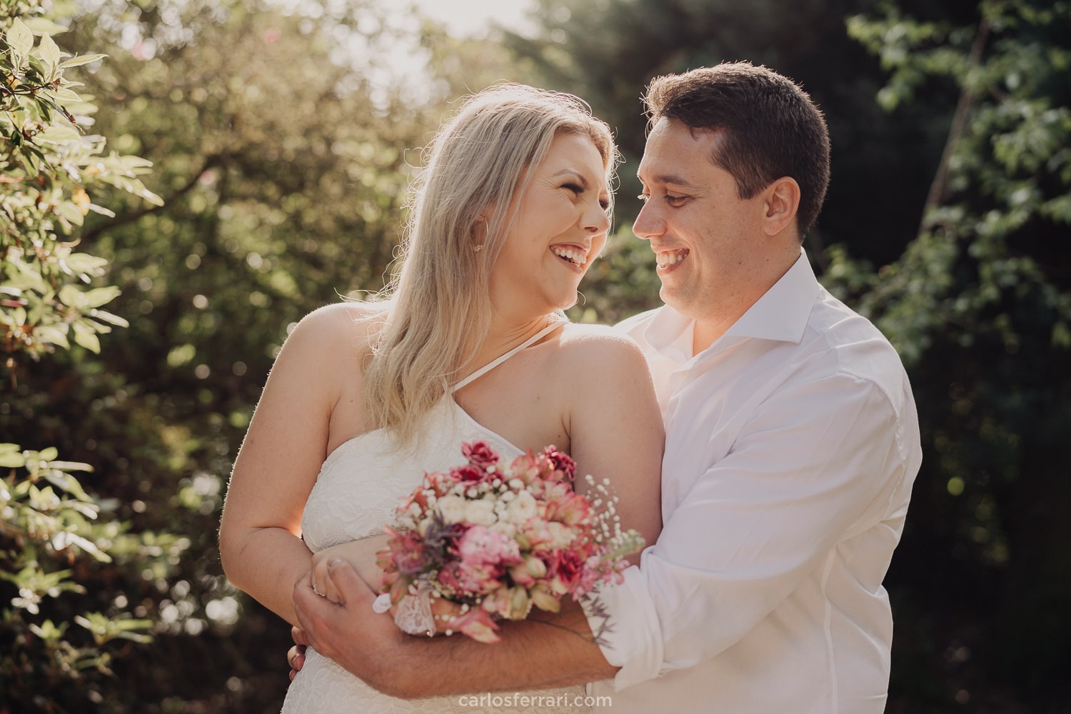 carlosferrari-fotografia-ensaio-pre-casamento-gramado-serragaucha-dienifer-e-pedro-lago-negro-fotografo-em-gramado_8