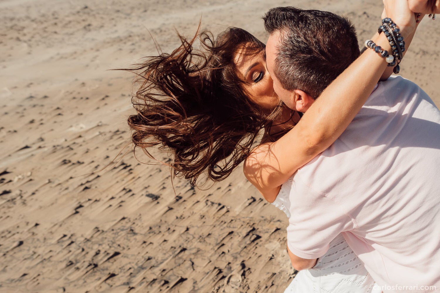 carlosferrari-fotografia-ensaio-pre-casamento-na-praia-tramandai-rio-grande-do-sul-kareneedi_07
